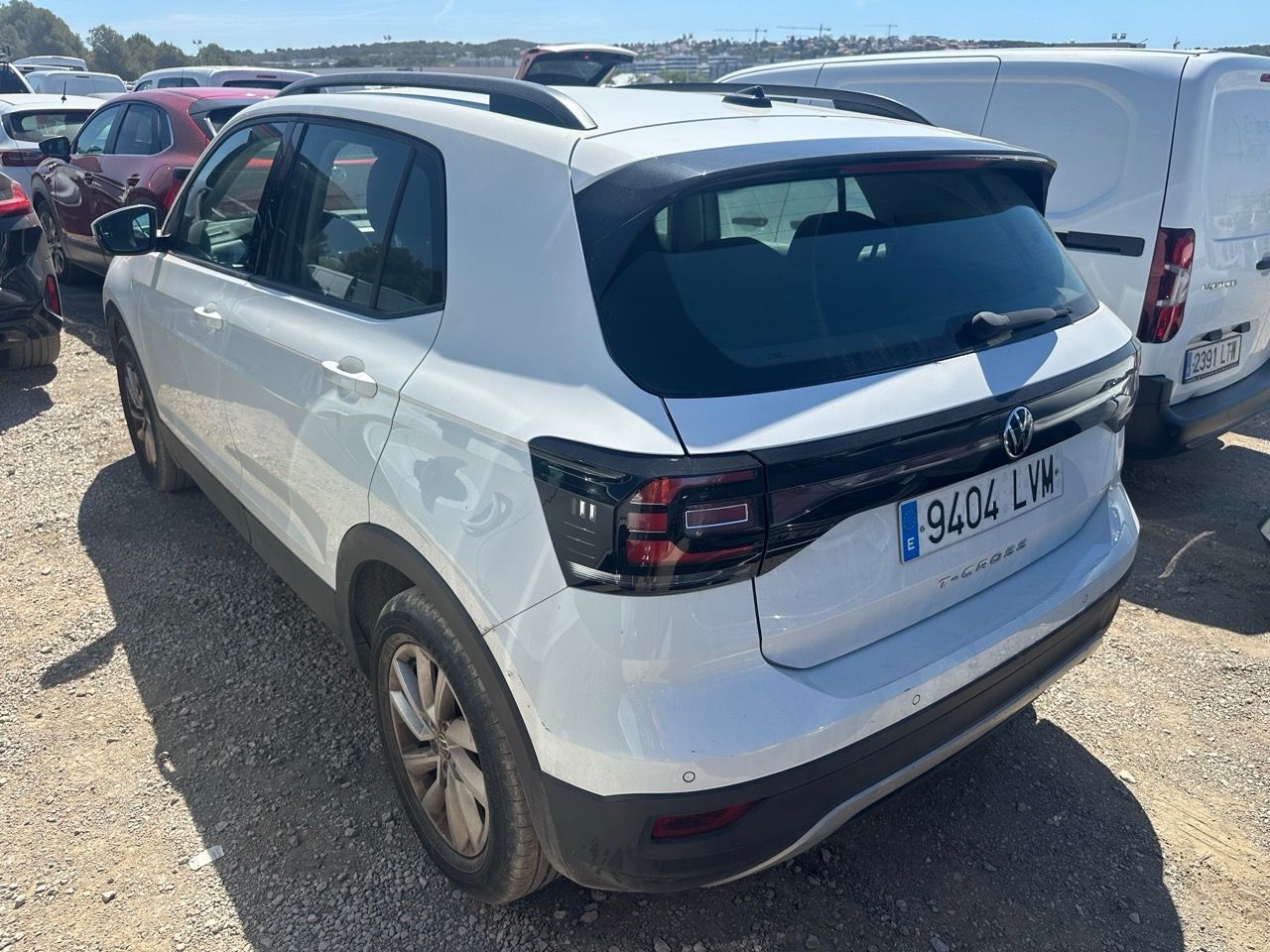 VOLKSWAGEN T-CROSS